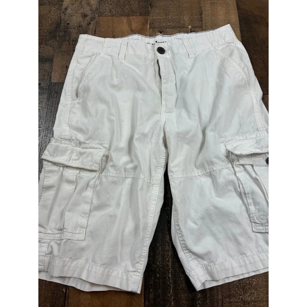 N/A classic white